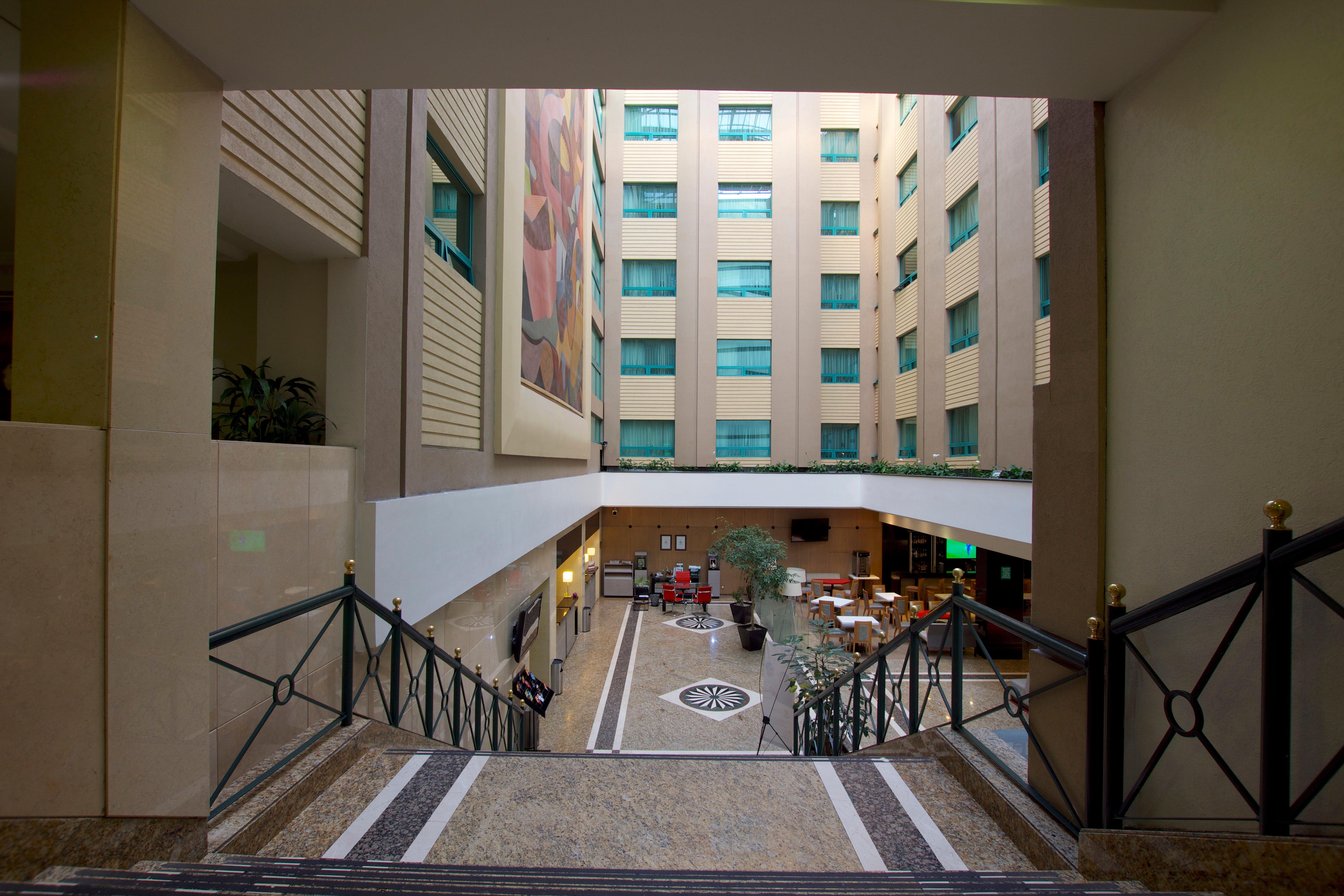 Holiday Inn Mexico City - Trade Center By Ihg Экстерьер фото