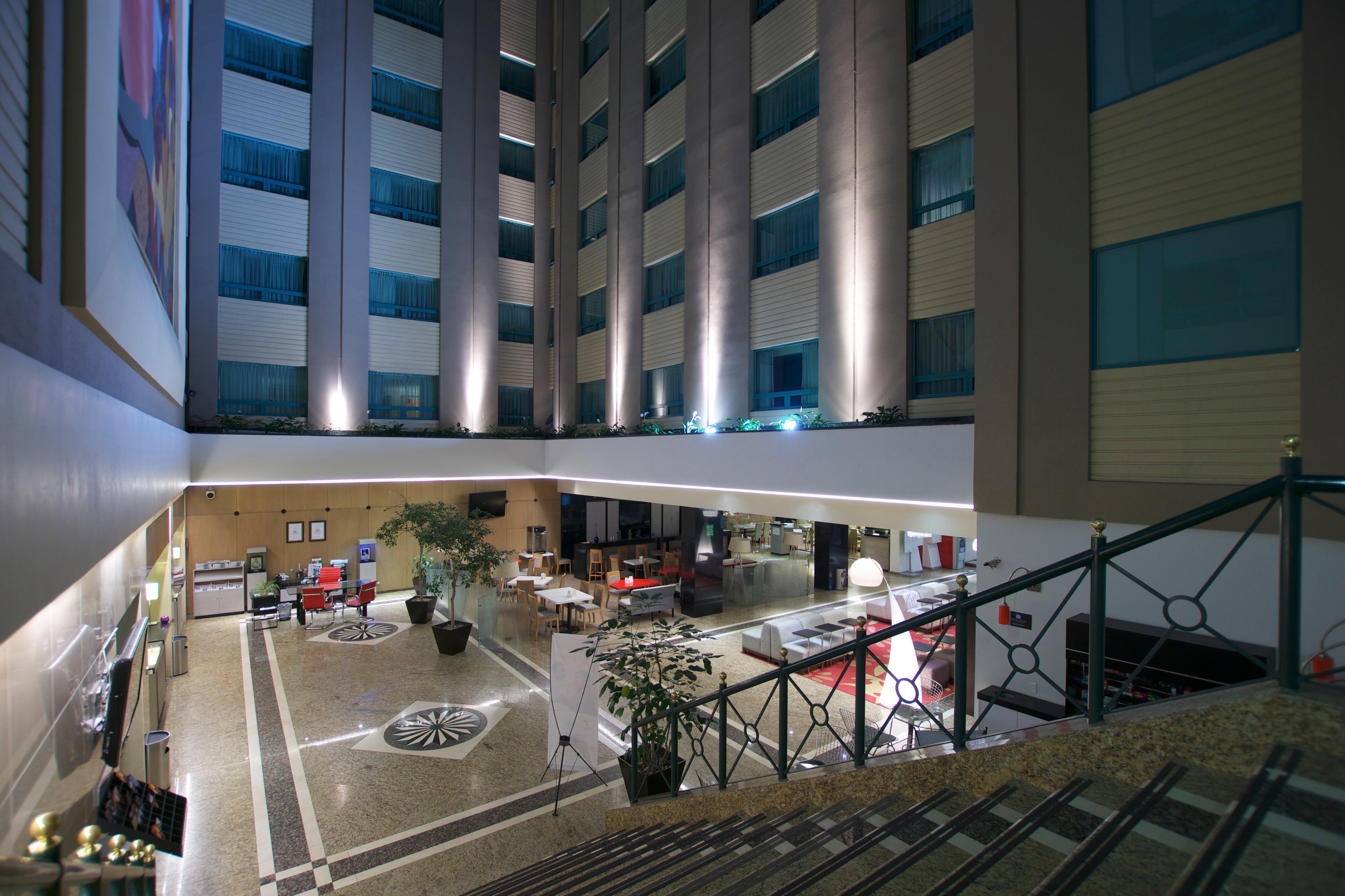 Holiday Inn Mexico City - Trade Center By Ihg Экстерьер фото